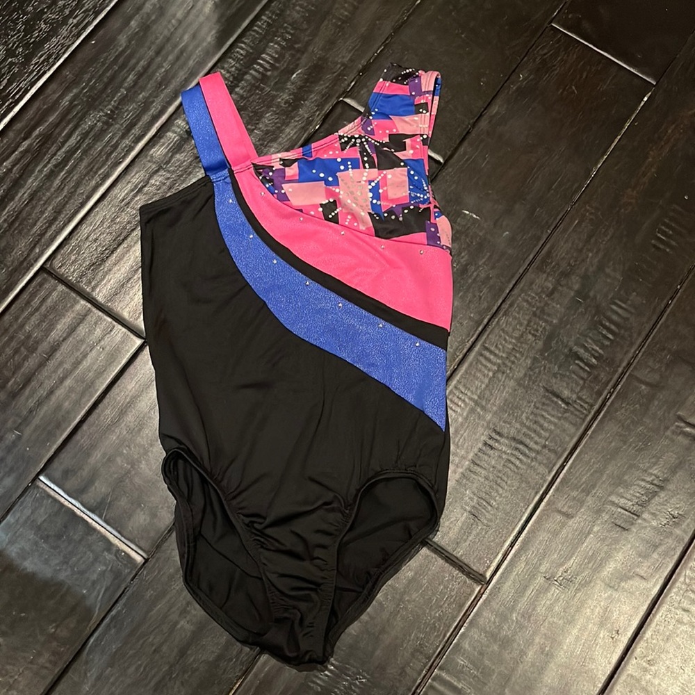 Freestyle Black  Leotard 5️⃣5️⃣5️⃣